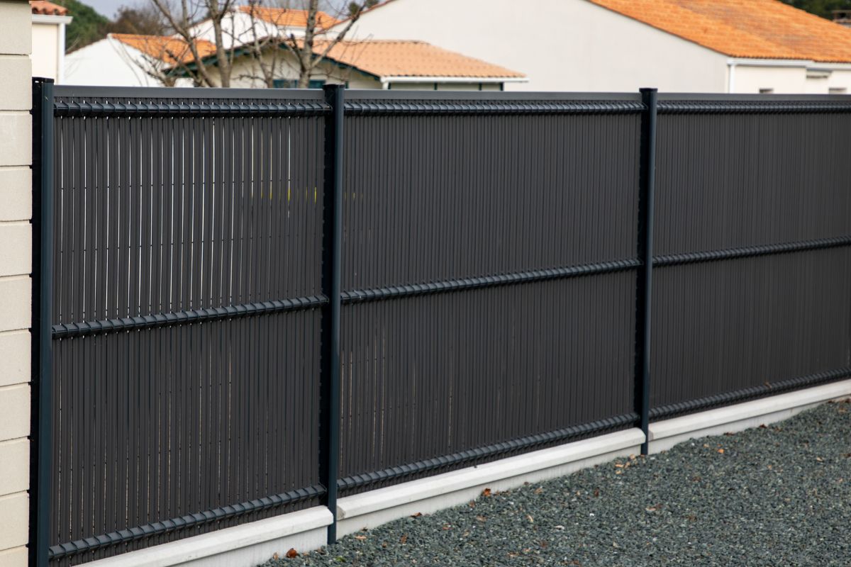 Trex Fence Installation and Repair